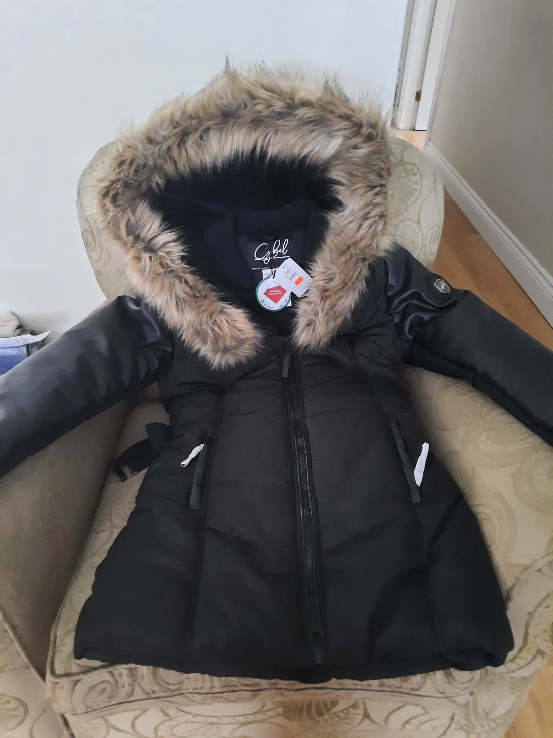 Brand New Cibel Black Faux Fur Hood Winter Coat Size M
