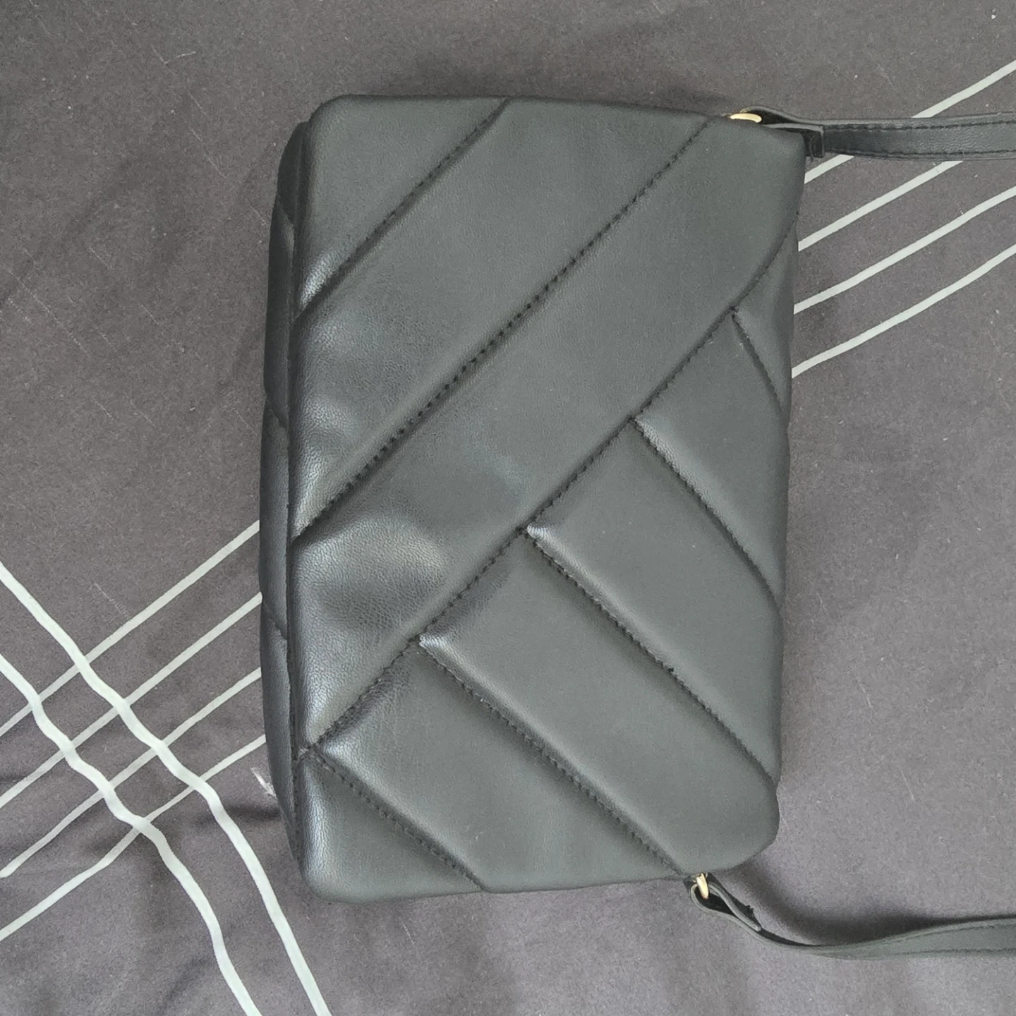 Black Quilted Crossbody Bag🧡 - photo 2