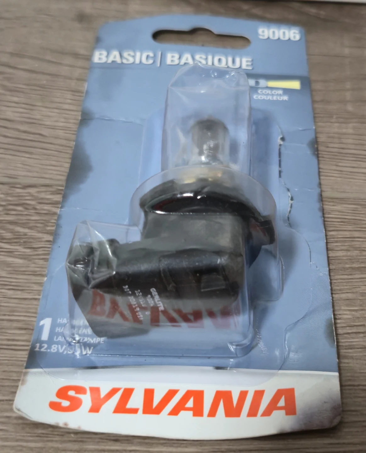 Sylvania 9006 Basic Halogen Headlight Bulb - New - photo 2