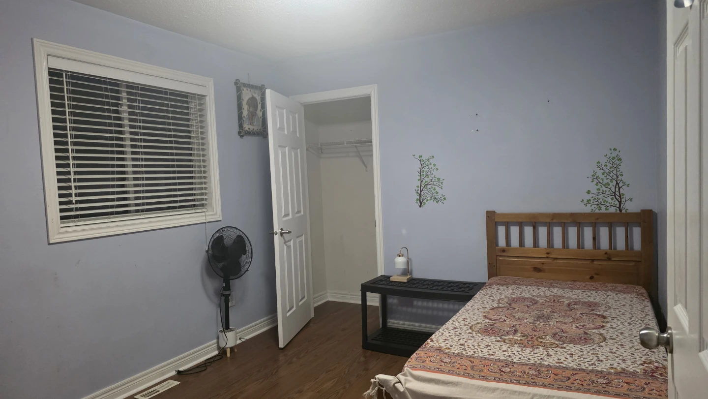 Private Room Rent Upper level at detached house - photo 2