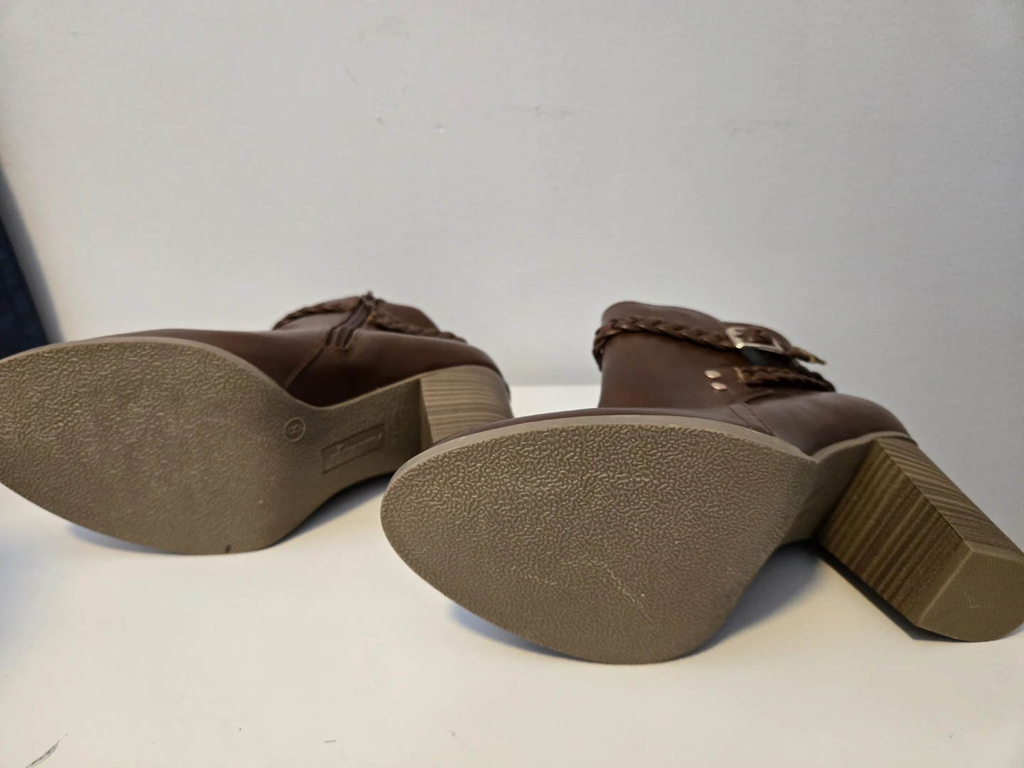 American Eagle Brown Braided Ankle Boots - photo 2