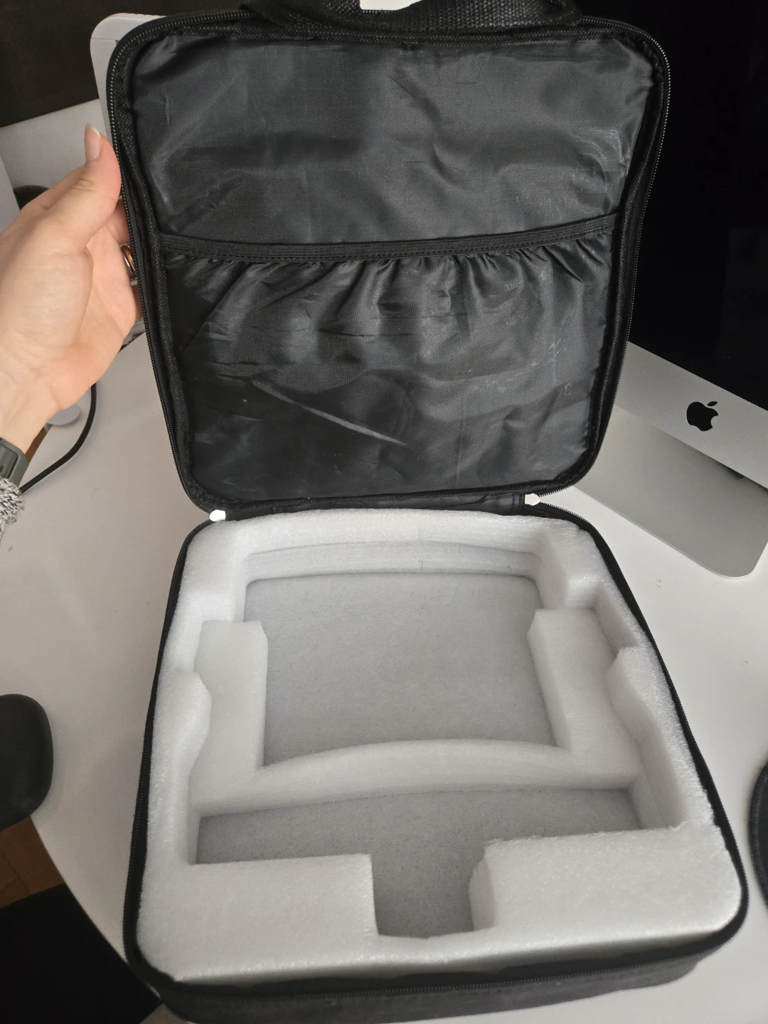 Light and battery cases - photo 5
