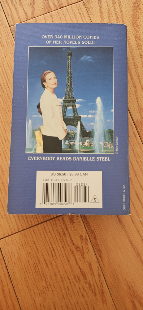 Five Days in Paris by Danielle Steel - photo 2