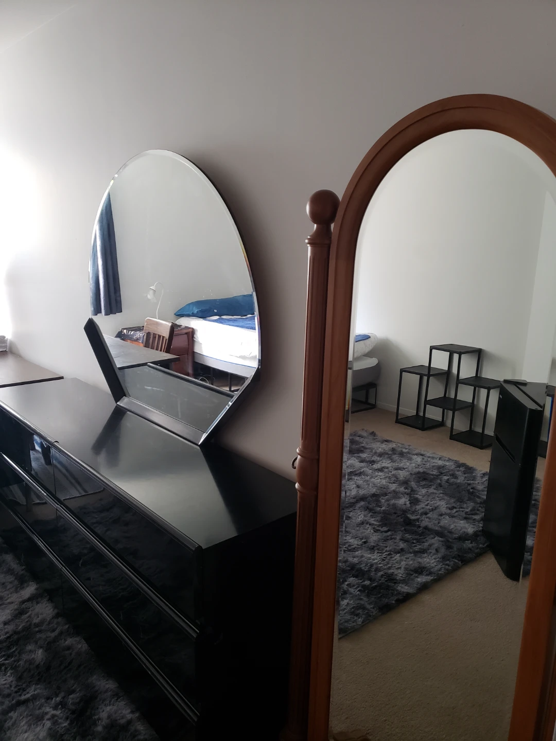 MONTH All incl/wifi Lg Master Bdrm, Long term, short term. - photo 2