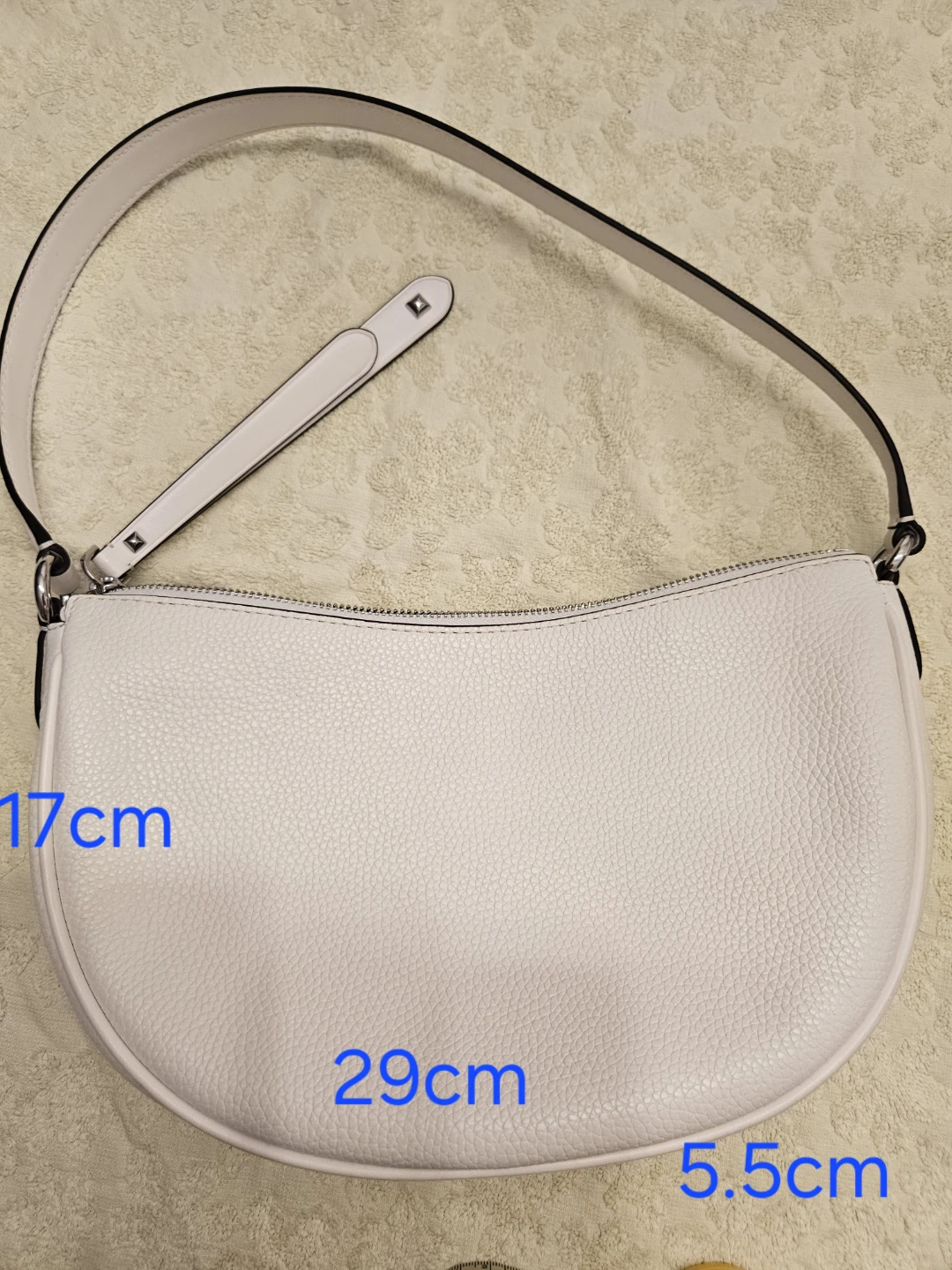 Michael Kors White Leather Shoulder Bag - photo 3