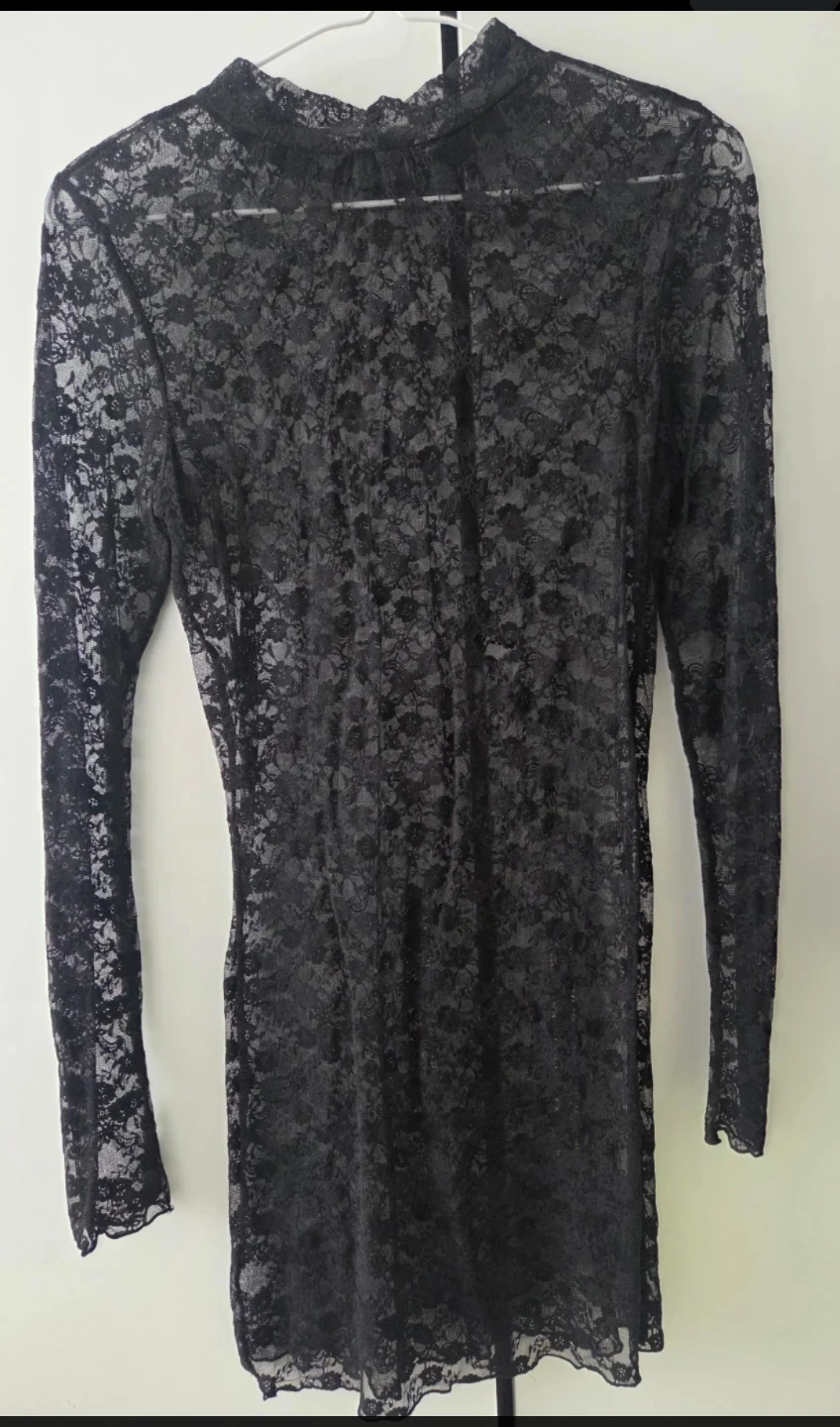Black Lace Long Sleeve Dress