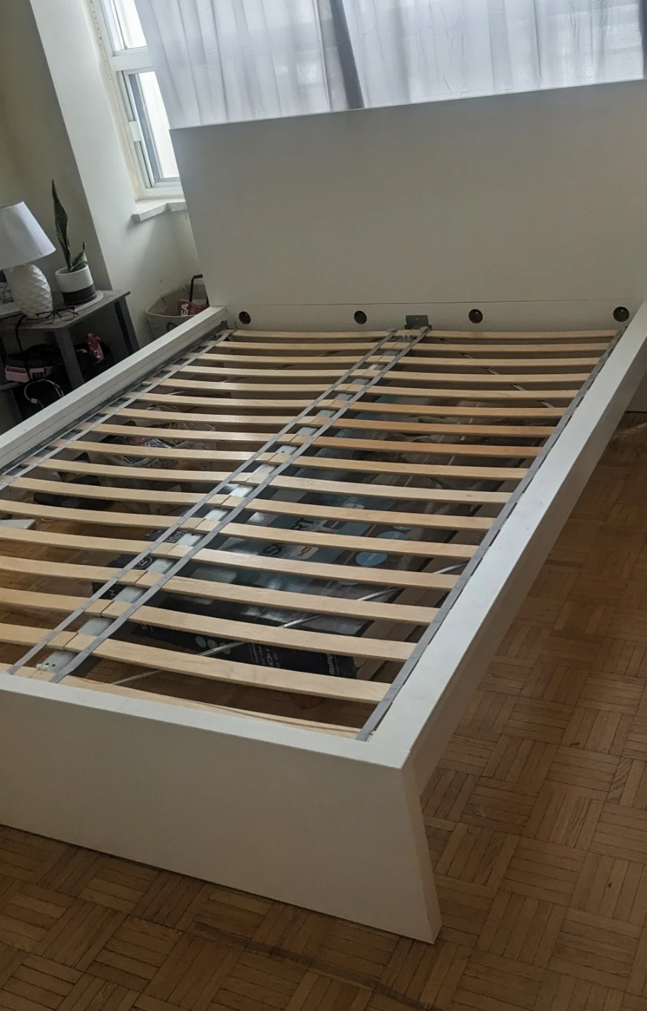 IKEA Malm White Queen Bed Frame - photo 2