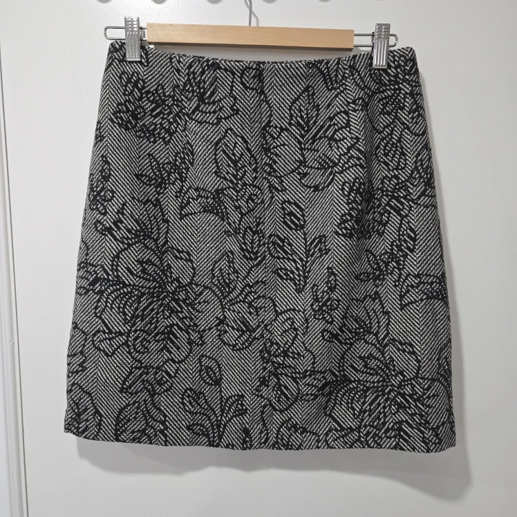 Joe Fresh Grey Floral Wool Skirt - photo 3
