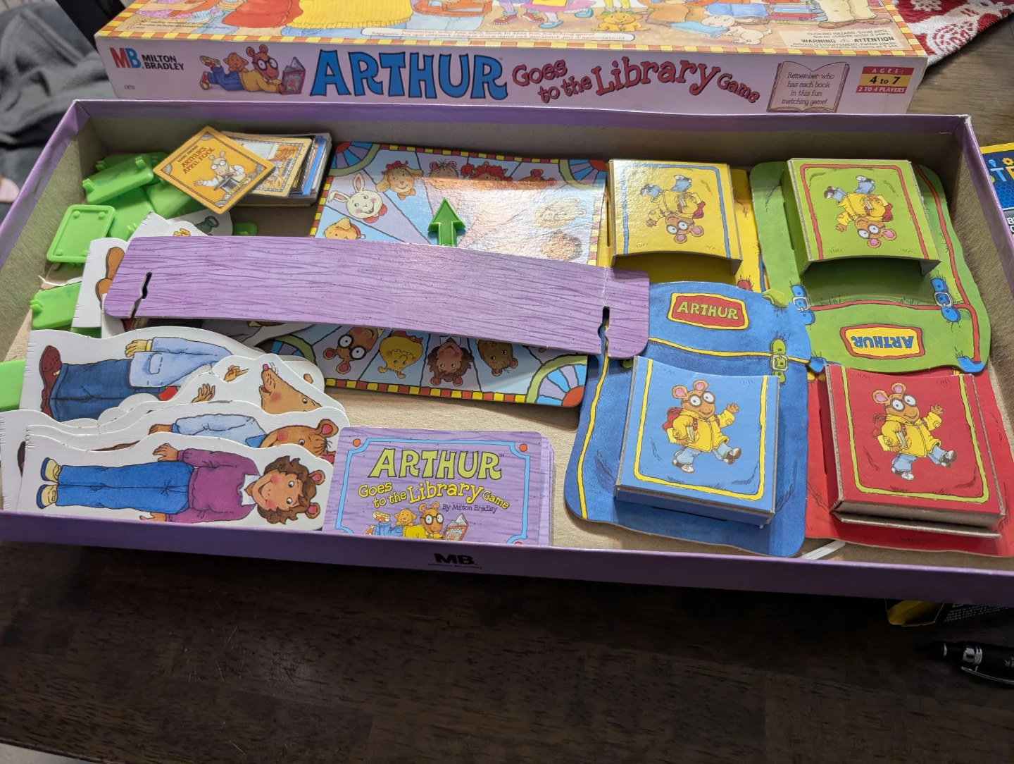 Vintage Milton Bradley Arthur Goes to the Library Game - photo 3