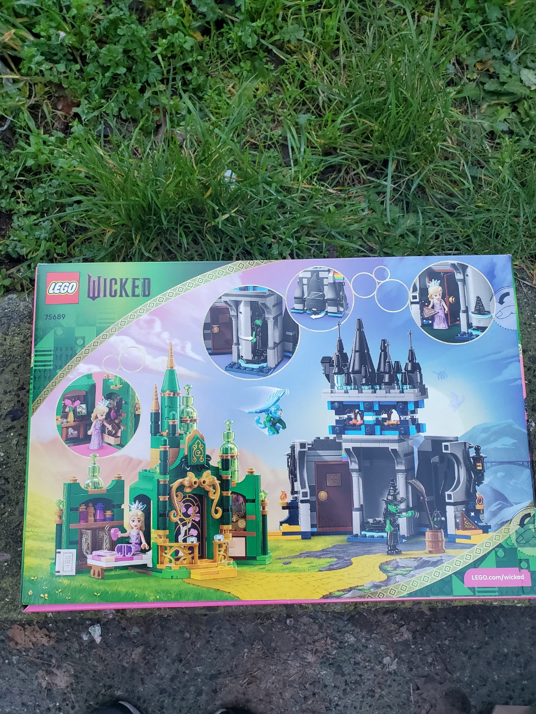 LEGO Wicked Emerald City & Kiamo Ko Castle 75689 - photo 2