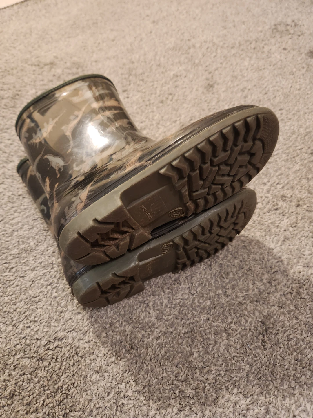 Carter's Dino Camo Rain Boots, Boys Size 12 - photo 3