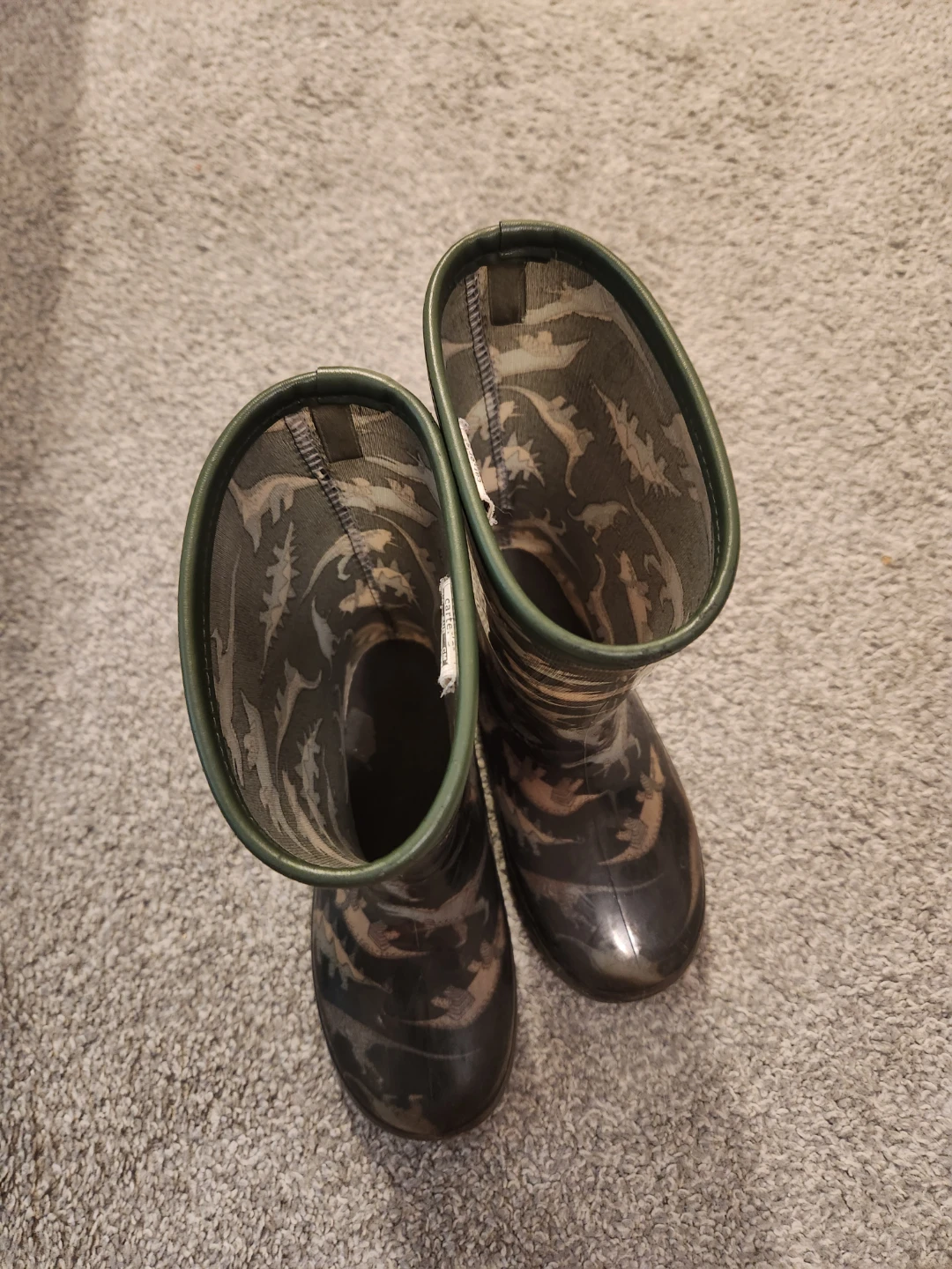 Carter's Dino Camo Rain Boots, Boys Size 12 - photo 5