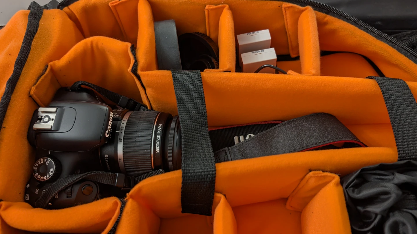 Canon EOS 550D, Extra Lenses, Camera Bag, Light Box - photo 3