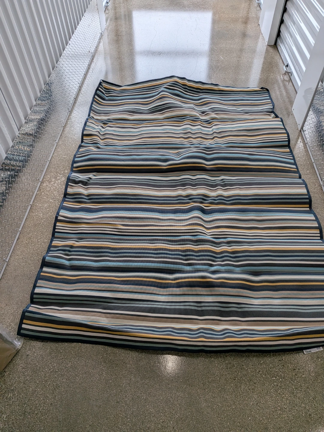 IKEA KÄRBÄK Rugs 6'7"x9'10" - 4x6