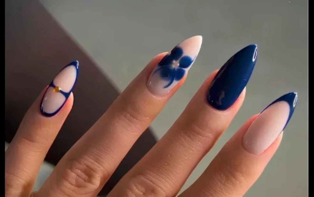 Custom Designed Press-On Nails - photo 3