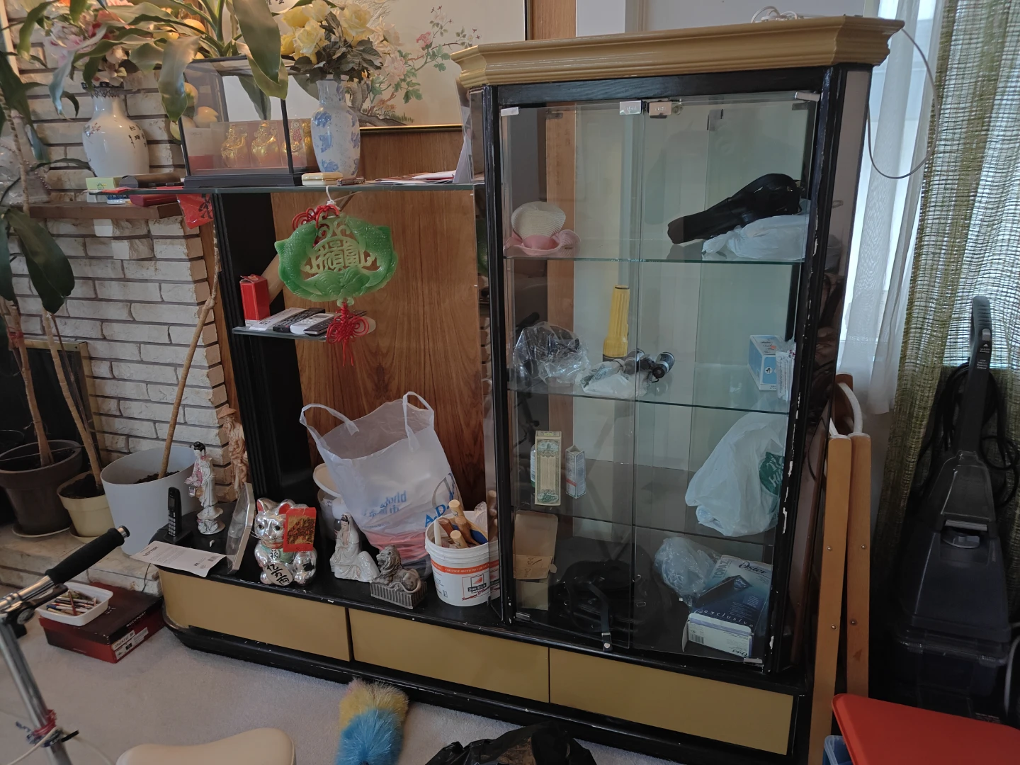 Display Cabinet