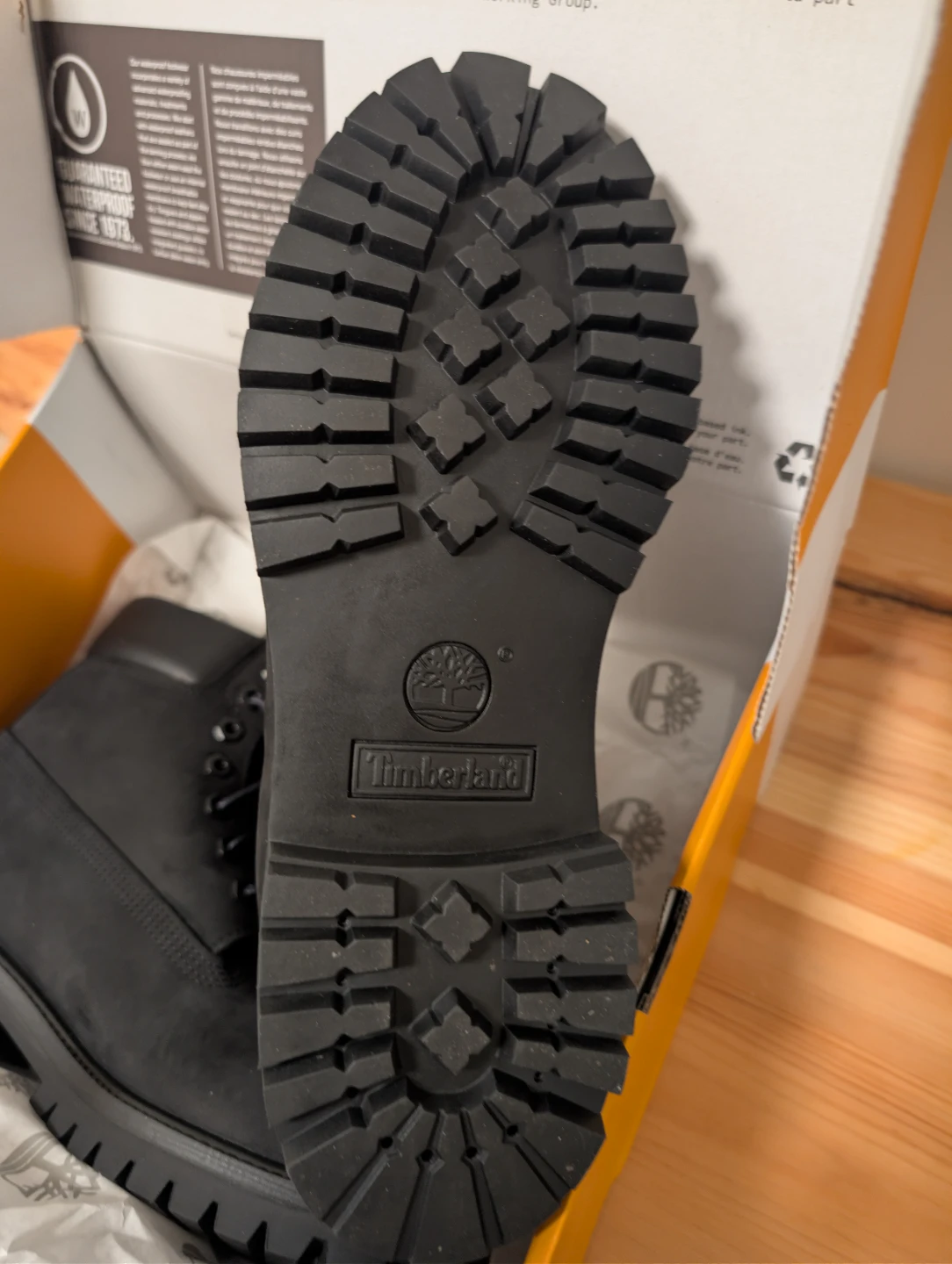 Timberland premium 6 inch lace up waterproof boot black - photo 3