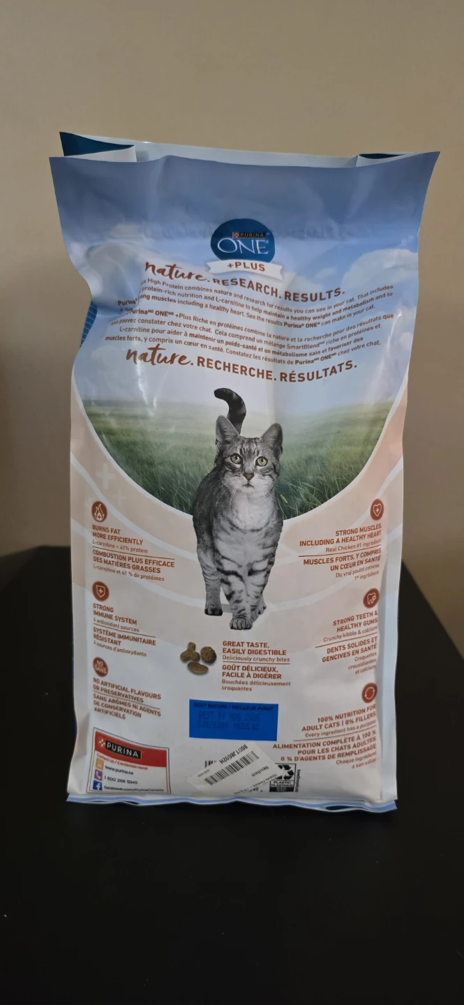 Purina ONE +Plus High Protein Cat Food 1.8 kg - photo 2