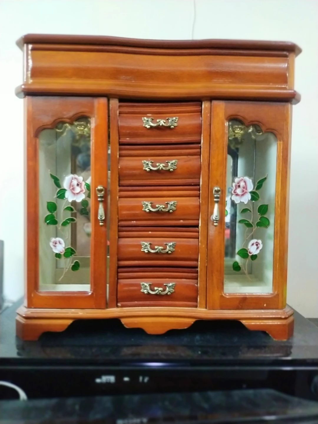 Wooden Jewelry Box itched glass Floral Design