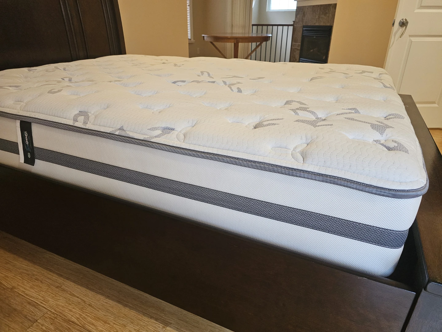 Hardwood bed frame with Beautyrest Pillow Top Mattress - photo 4