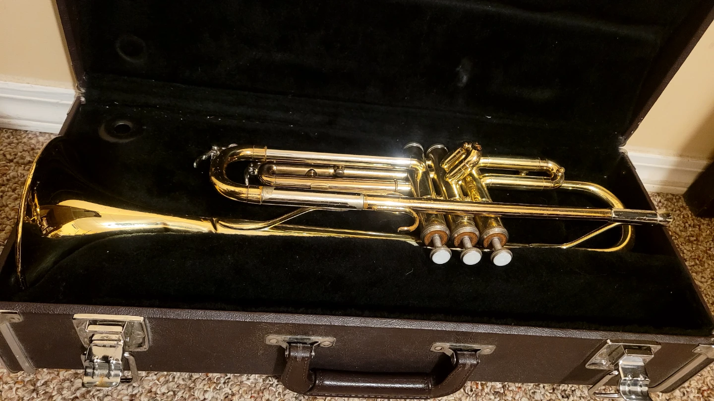 Yamaha YTR2320 Trumpet - photo 5