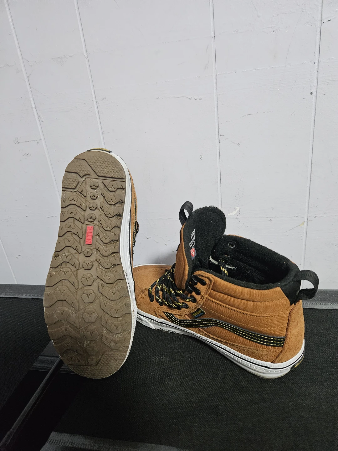 Vans Sk8-Hi MTE Waterproof winter boot/shoe 🧡 - photo 3