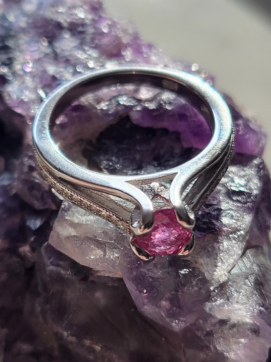 Sterling Silver Ring with 1ct Ruby Gemstone - photo 4