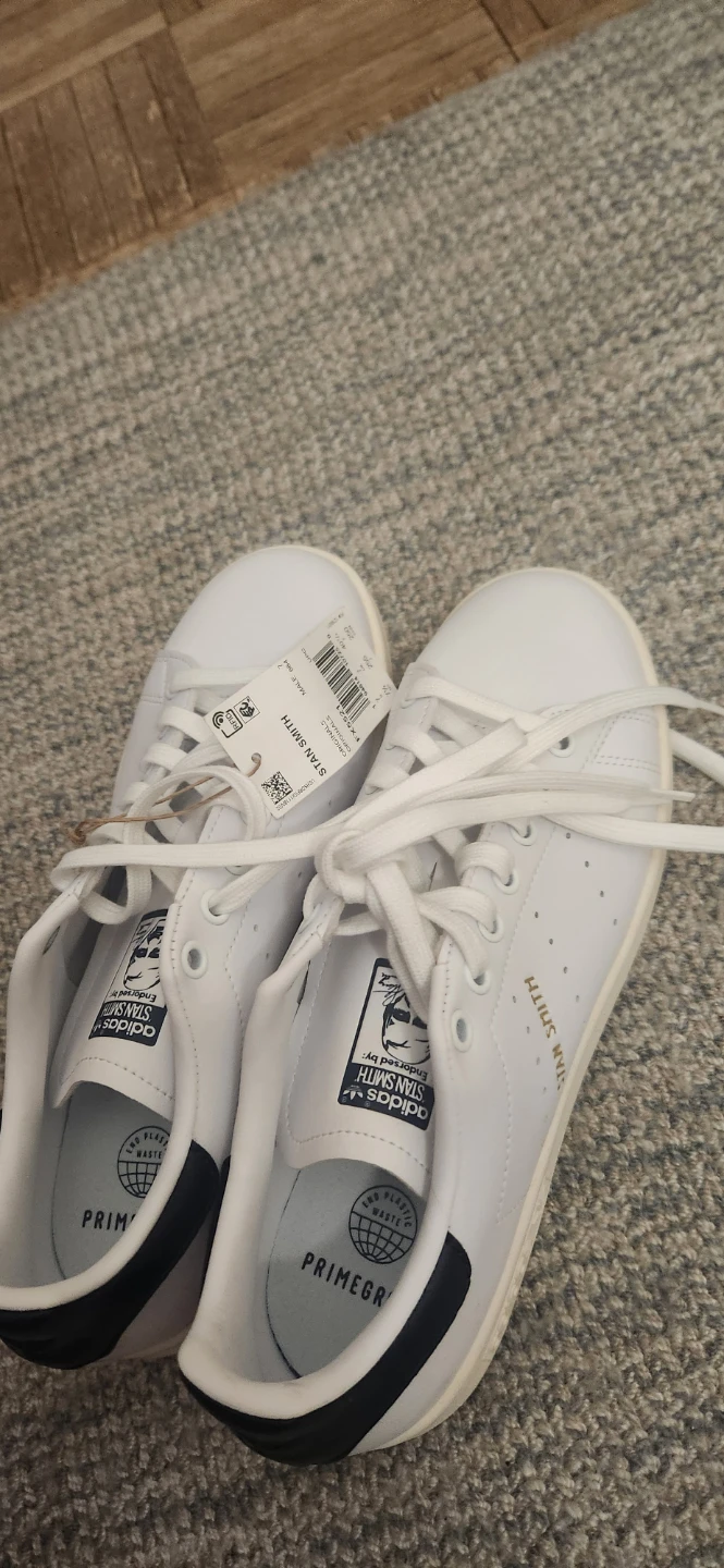 New Adidas Stan Smith White Sneakers - photo 3