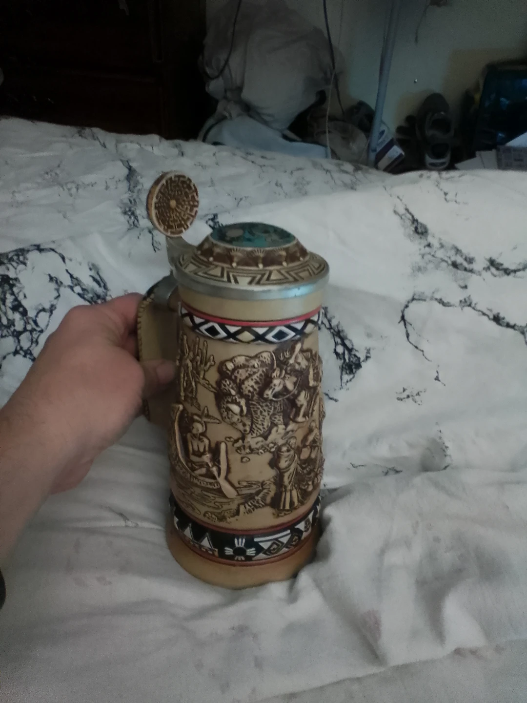 Avon Indians of the American Frontier Stein - photo 2
