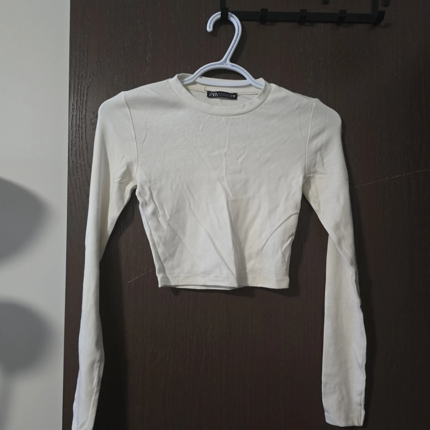 Zara Women's Long Sleeve Cropped Top - Cream - Size S