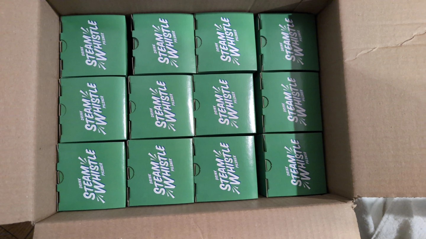 Steam Whistle Free Glass - New in Box! - photo 2