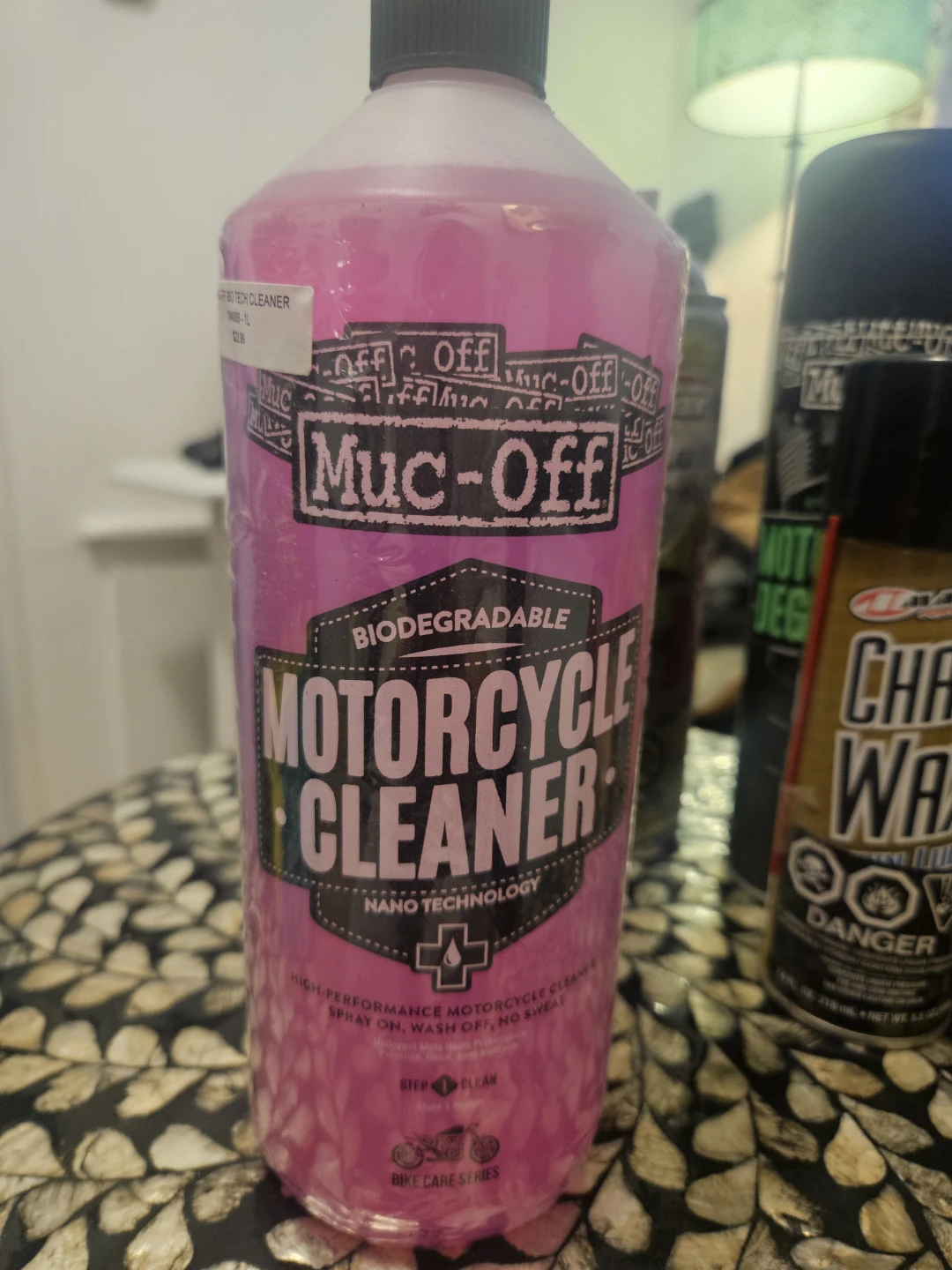 Motorcycle cleaners and products - photo 3