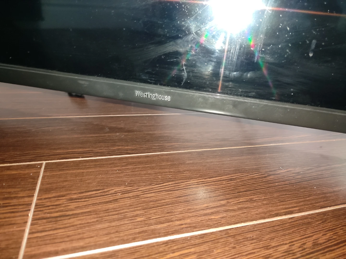 Westinghouse 55" Smart 4K TV (WD55UW4620) backlight issue. - photo 5