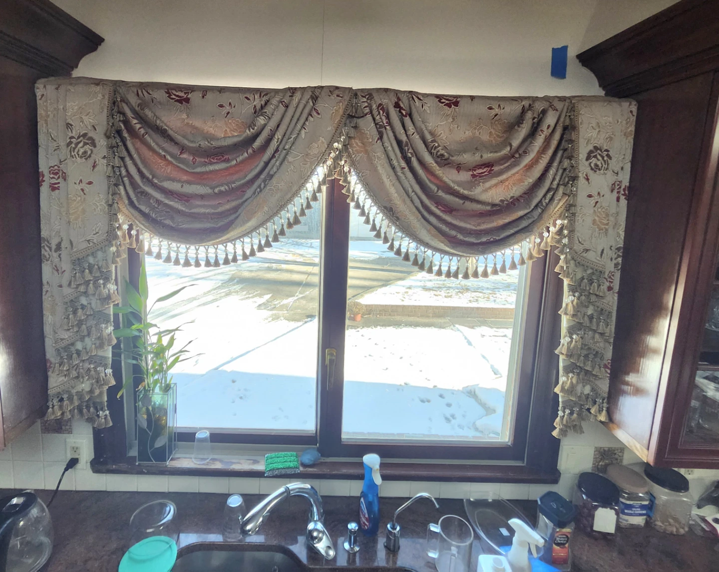 Window Valance with Tassels - photo 3