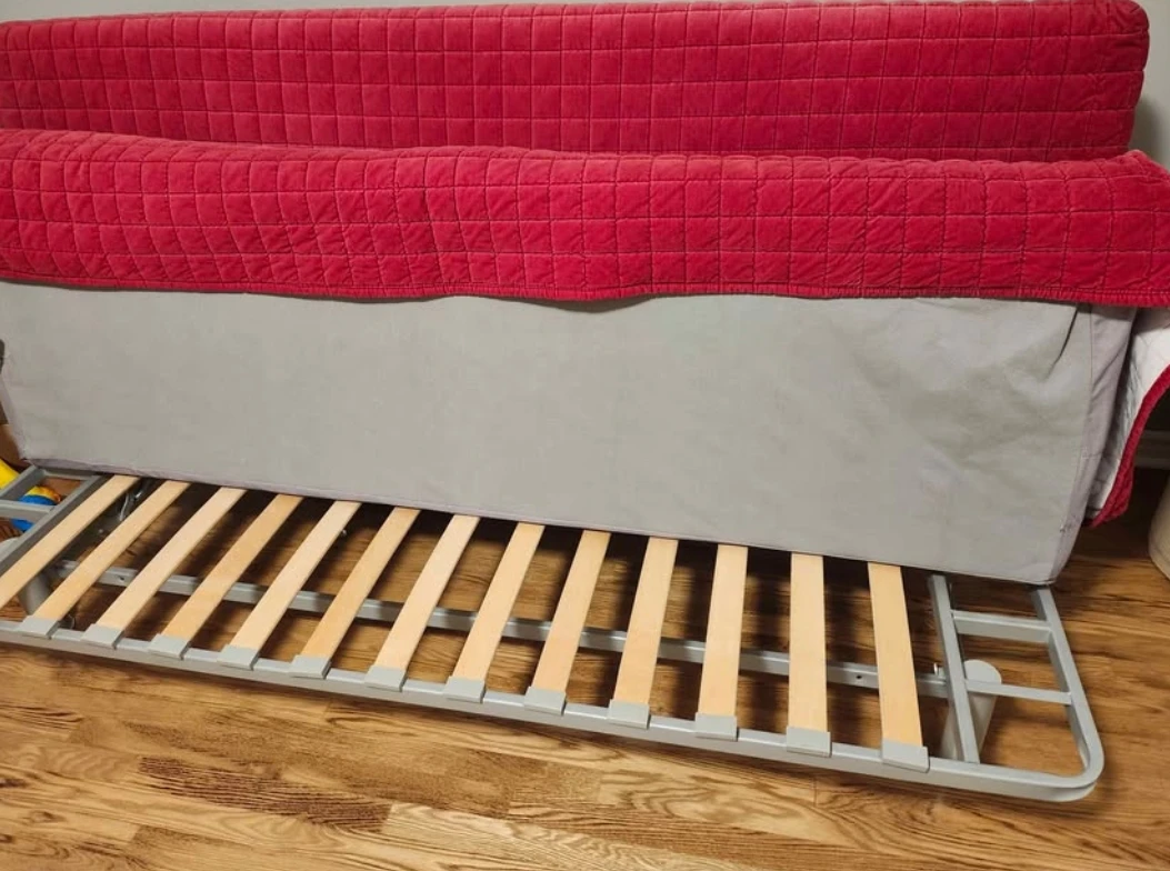 Ikea sofa bed (frame, mattress & cover) in good conditions - photo 5
