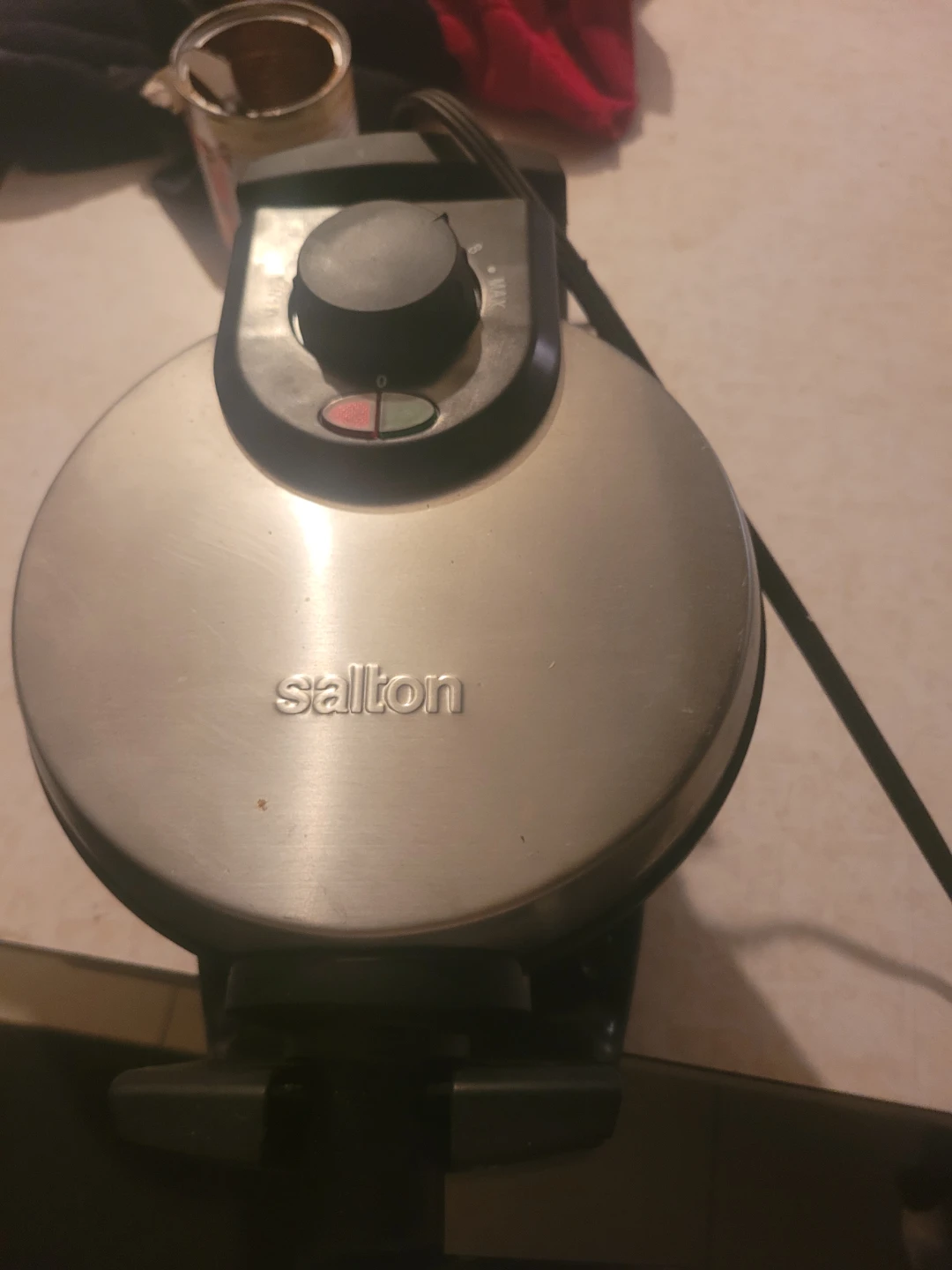 Salton Waffle Maker - photo 2