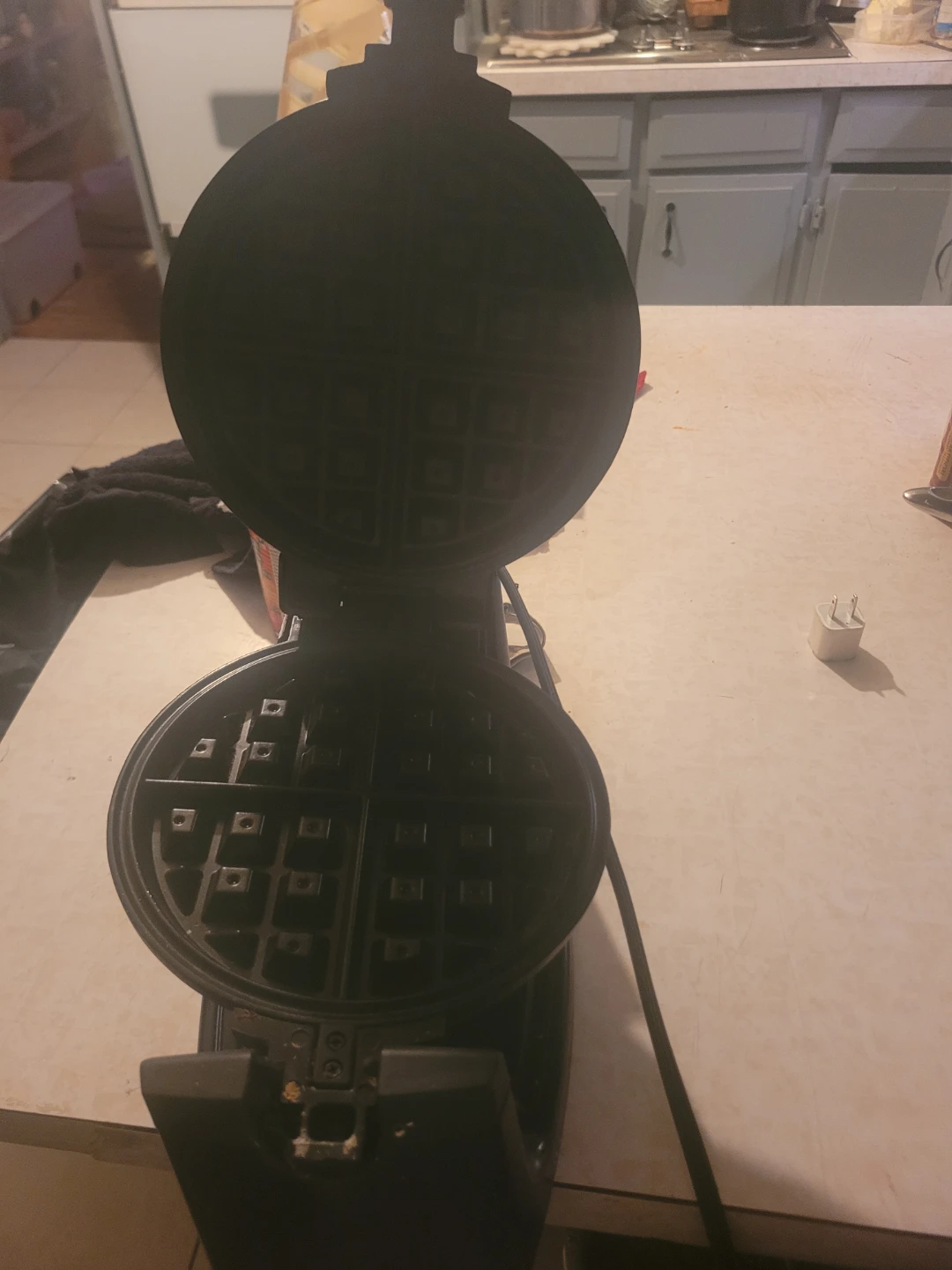 Salton Waffle Maker - photo 3
