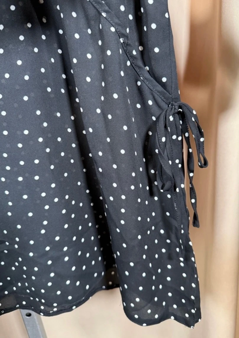 Amanda Green Polka Dot Blouse - Size 1X - photo 5