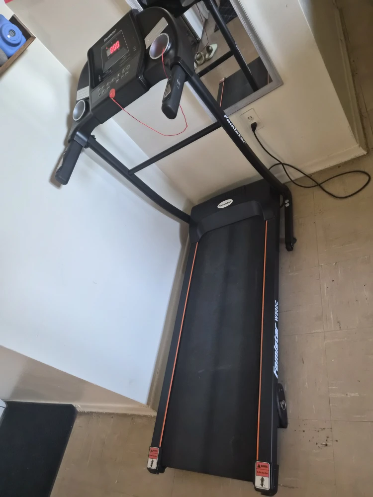 Famistar W500C Treadmill - photo 2