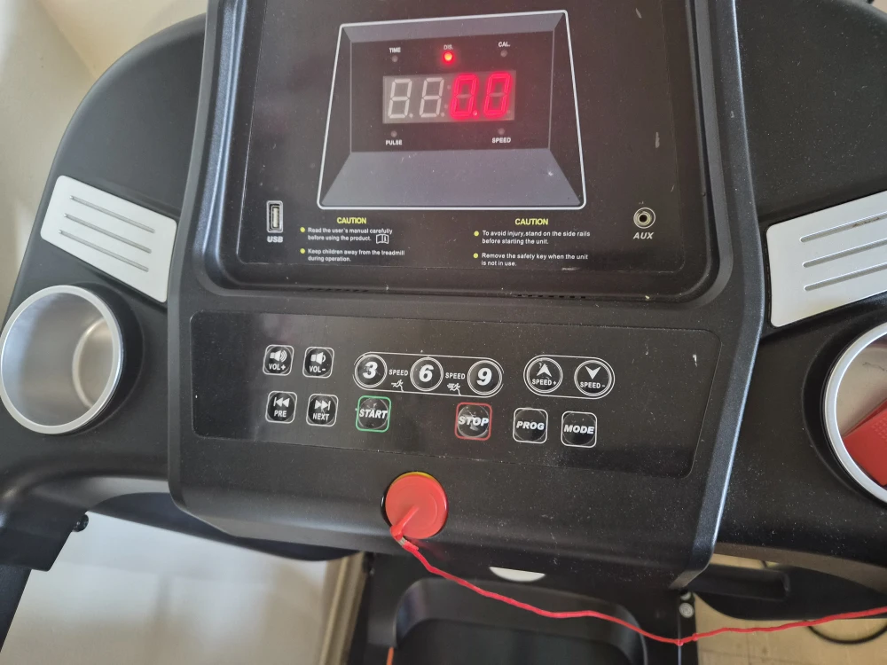 Famistar W500C Treadmill - photo 3