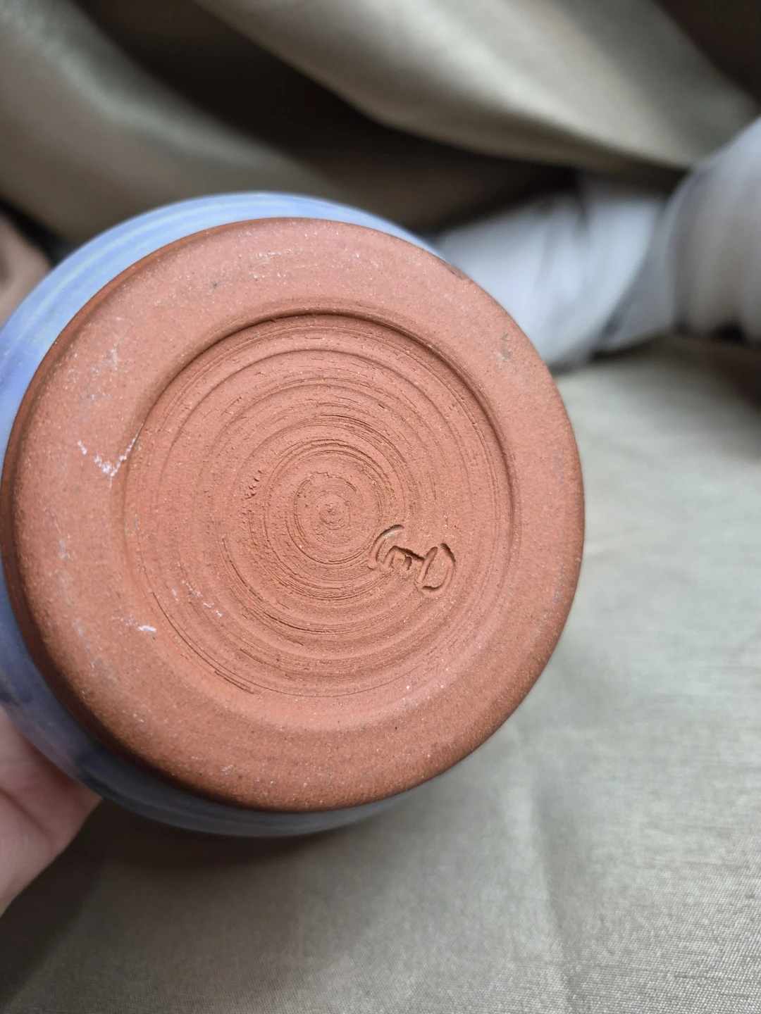 Beautiful Signed Studio Pottery Soft Glaze Bowl Decor - photo 2