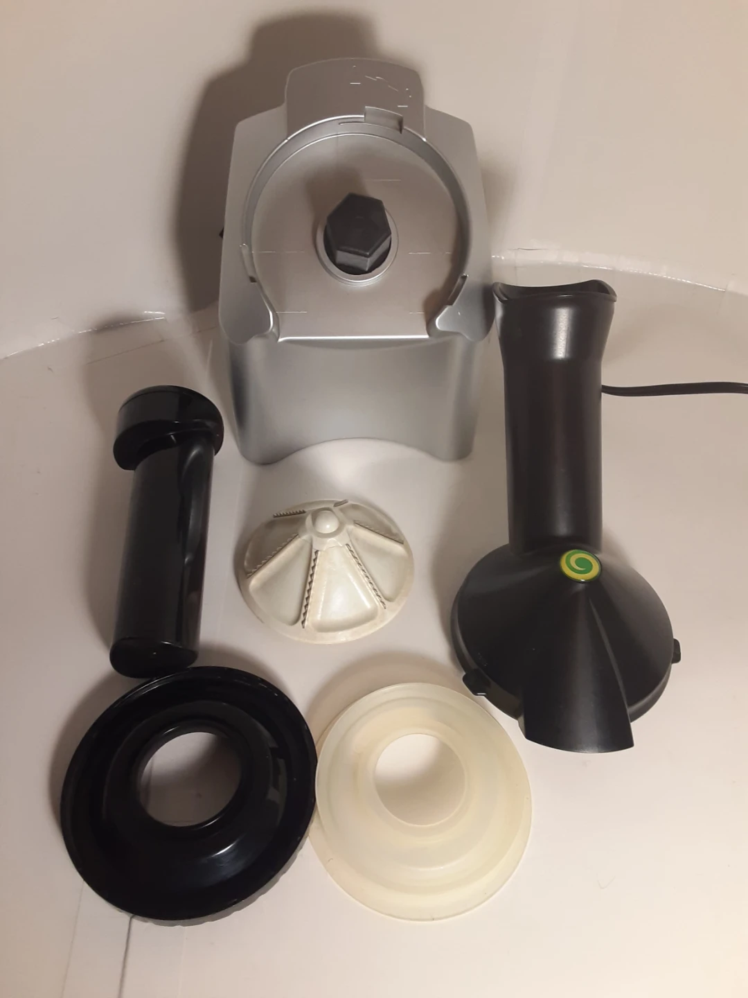 LAST CHANCE | Yoganas Frozen Yogurt Maker