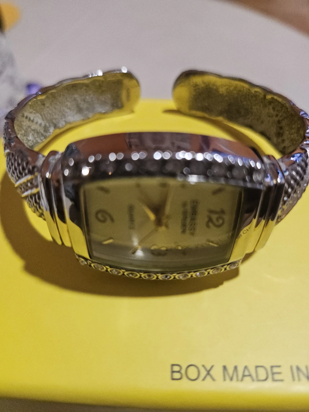 Embassy by Gruen Quartz Watch - photo 3