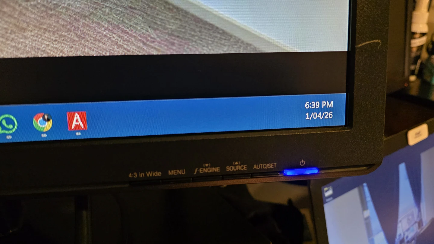 Monitor LG Flatron W2242TQ 22-inch LCD - photo 3