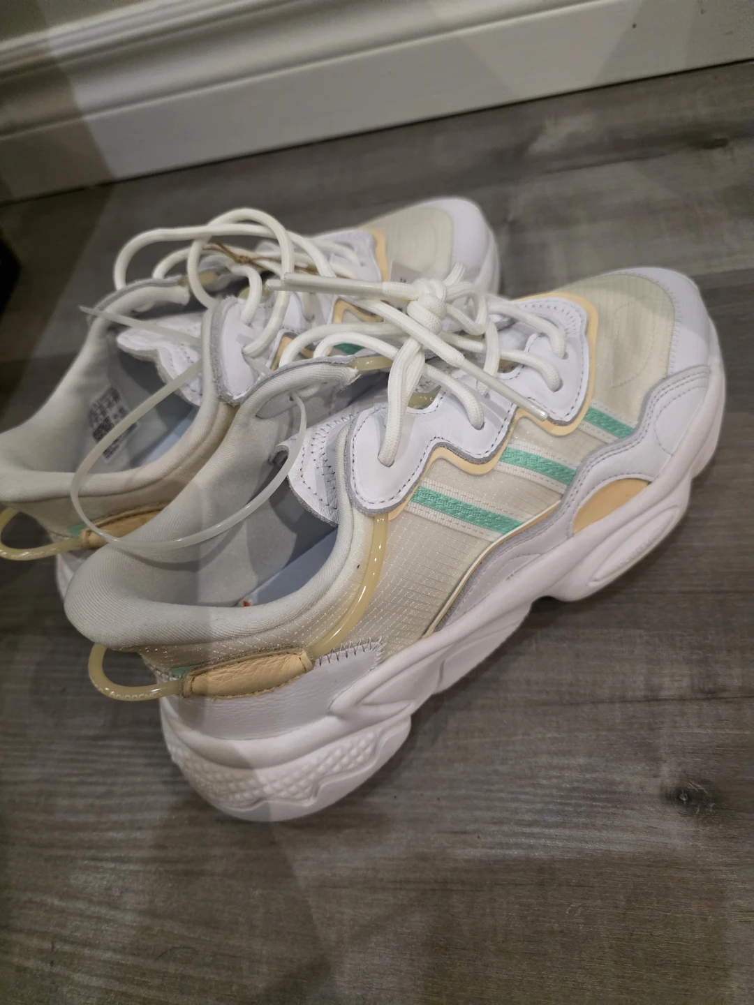 Adidas Ozweego Women's Shoes Size 7 US - photo 3
