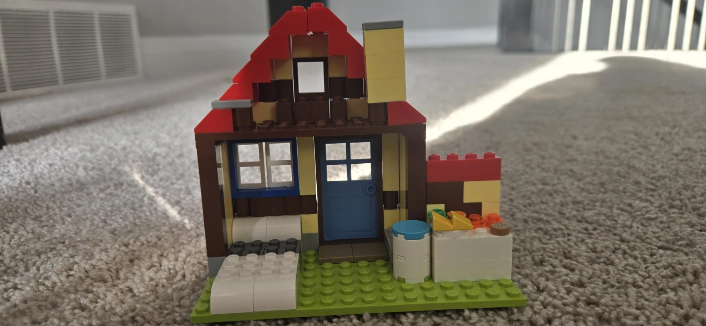 LEGO House Building Set - photo 2