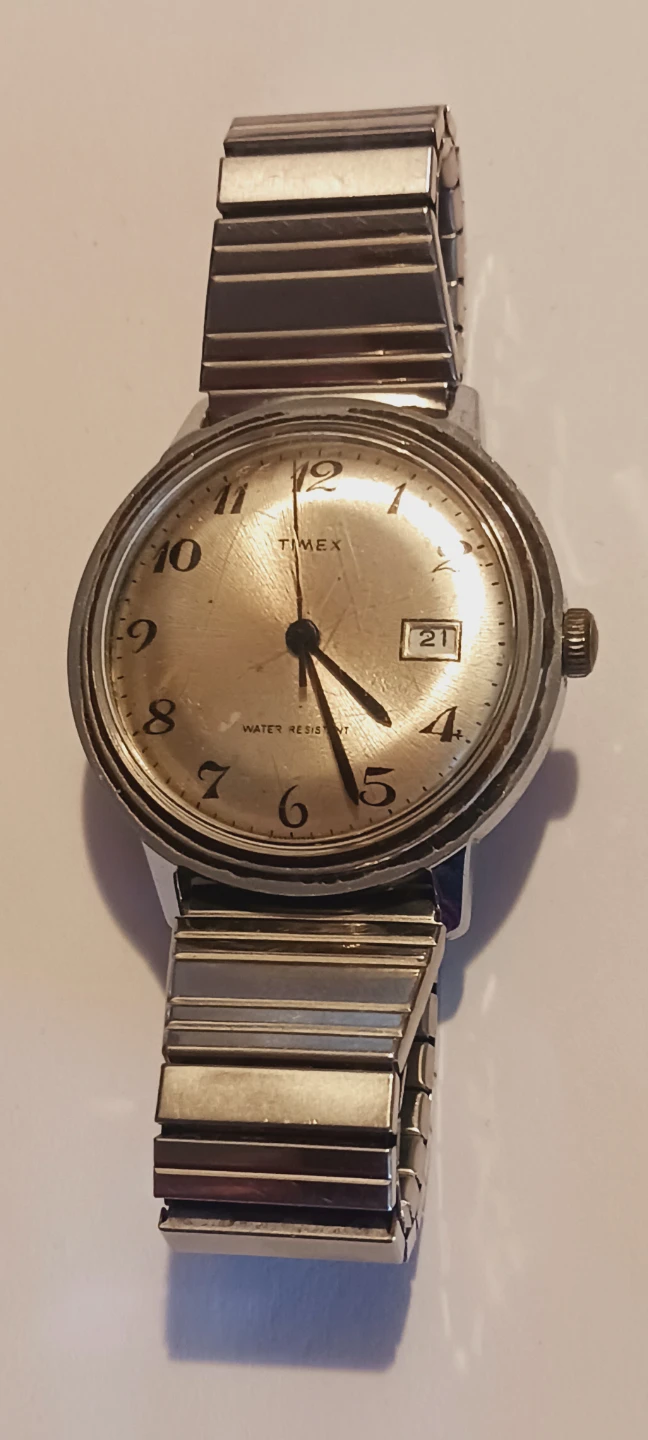 Timex 1970s Vintage Men's Watch. Not tested, as is.