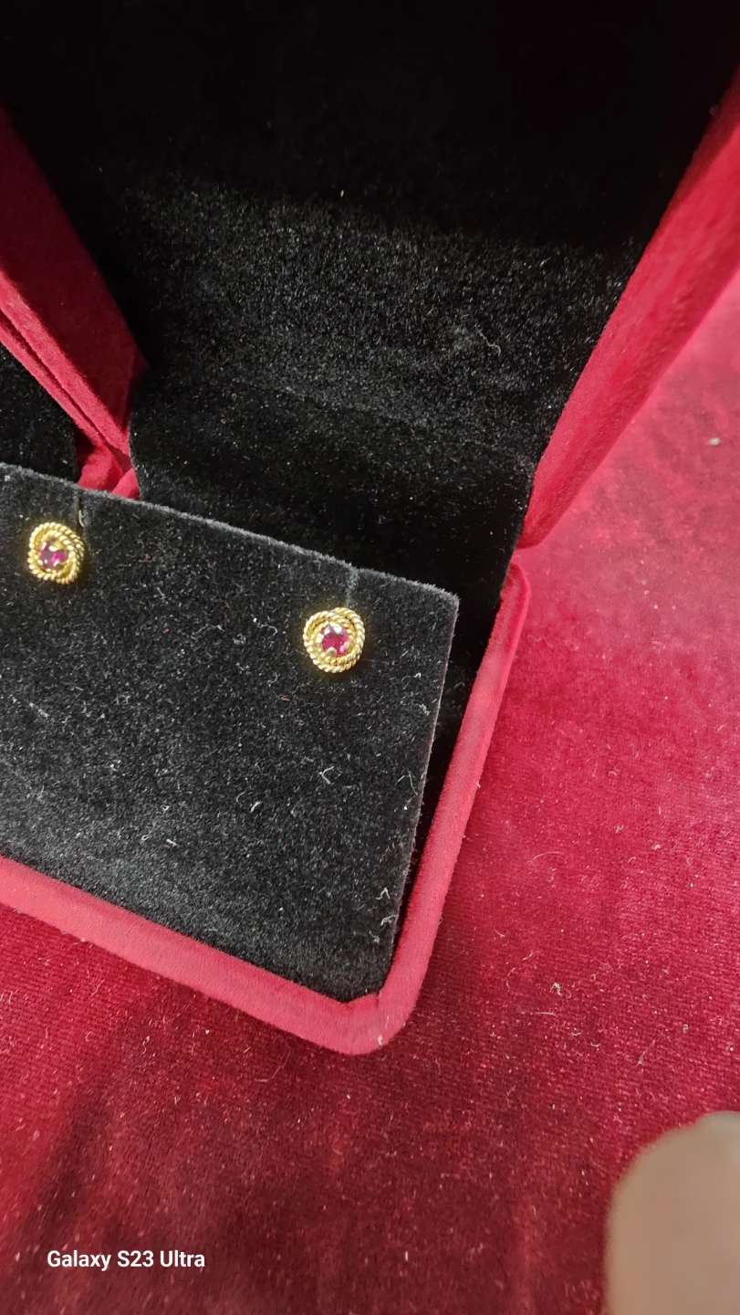 Gold 10k Stud  with zafiro Red Gemstone - photo 3