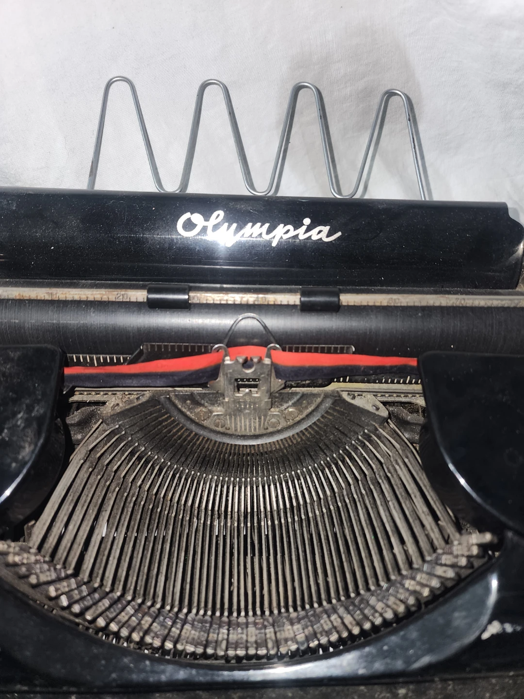 Olympia PROGRESS Typewriter - photo 3