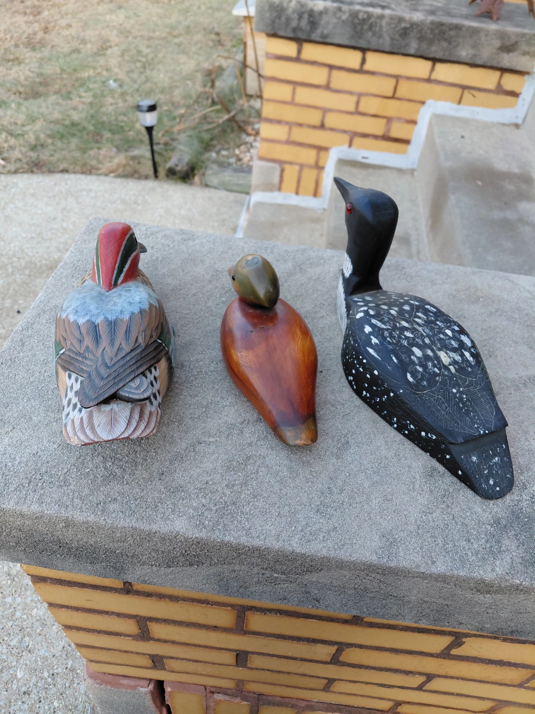 Hand Carved Wooden Ducks Lot of 3 - photo 3